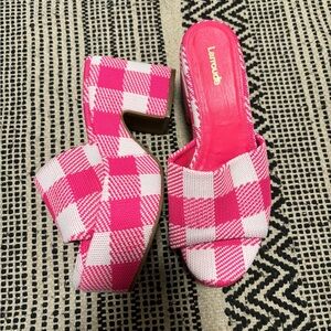 NEW! Larroude Platform heels